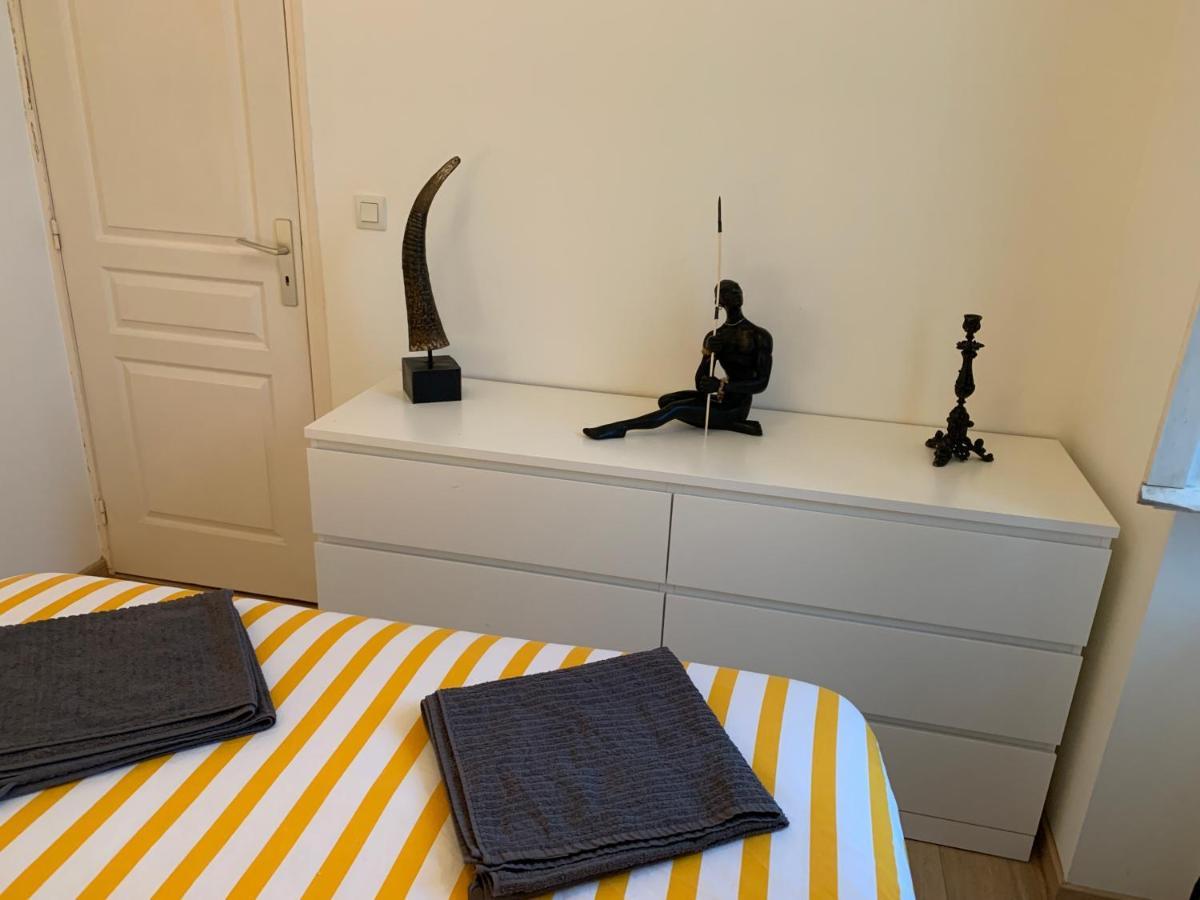 Biarritz Centre, Pres Avenue De Verdun, Cosy Apt 2 Pieces , Salon , Chambre Separe, Rue Tres Calme A 10 Minutes A Pied De La Grande Plage Exterior foto